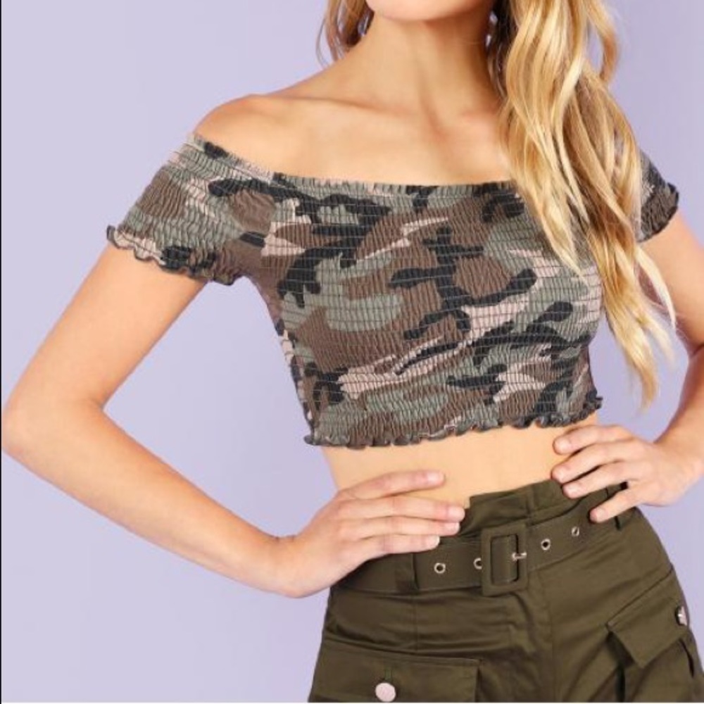 camo off the shoulder crop top